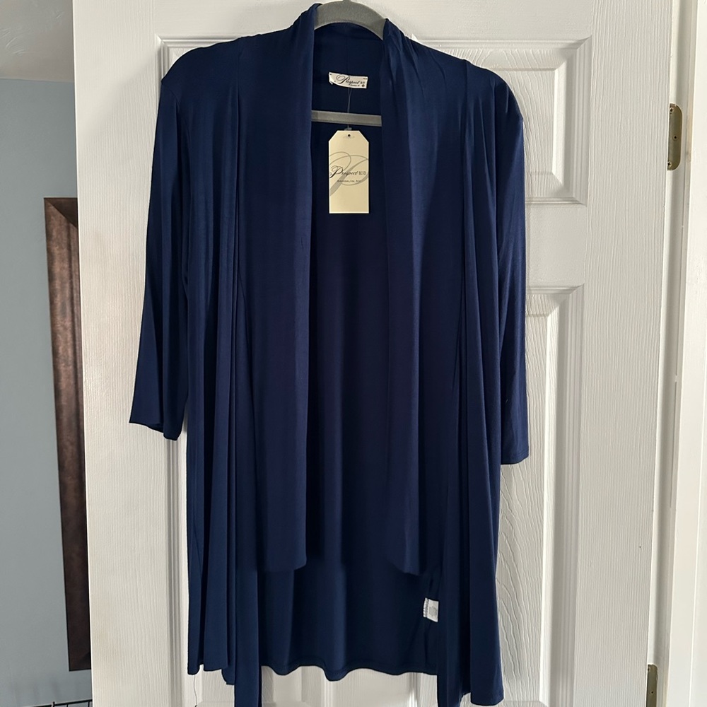 Elegant Navy Blue Cardigan